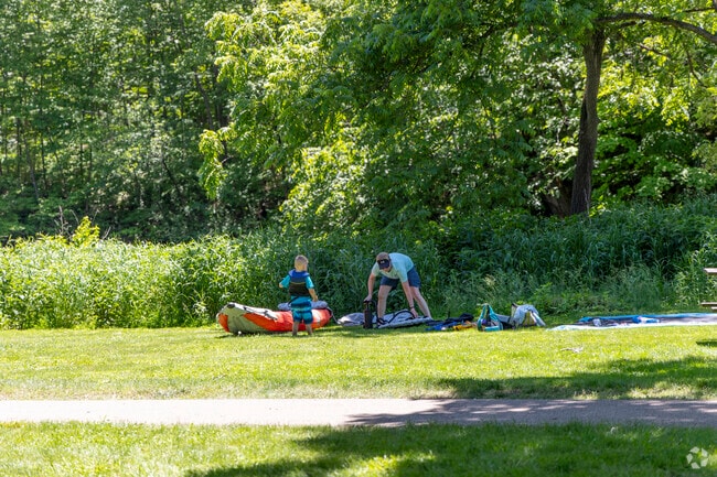 Residents can enjoy a variety of recreational activities at the nearby Knoch Knolls Park.