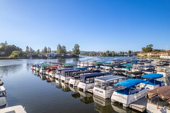 You can rent an electric boat at the marina at Westlake Lake.