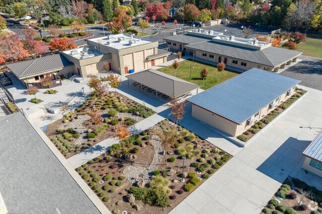 Folsom Hills Elementary School has a well maintained campus.