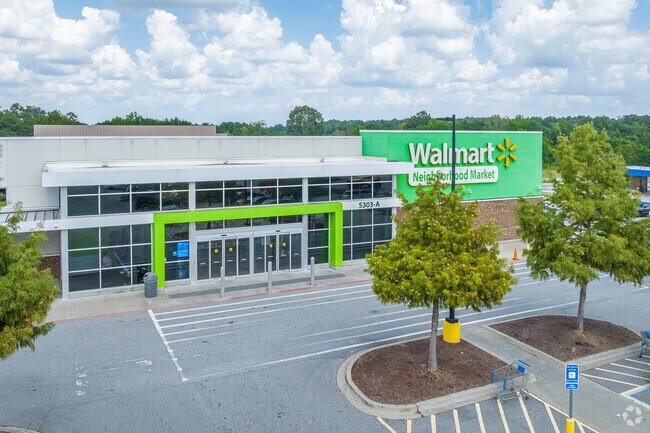 There is a Walmart Neighborhood Market nearby for Grovetown residents to get grocery shopping done.