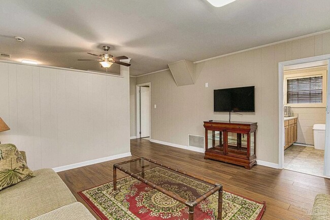 4021 N 12th Ave, Pensacola, FL 32503 - photo 5