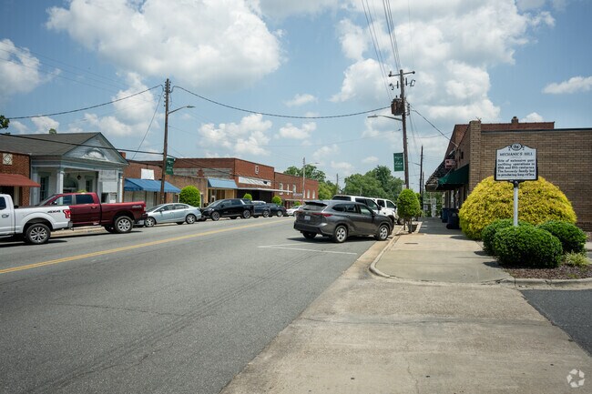 Robbins downtown has a few walkways and is located close to Grassy Creek.