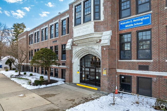 The entrance to Park Middle School, in Scotch Plains, NJ.
