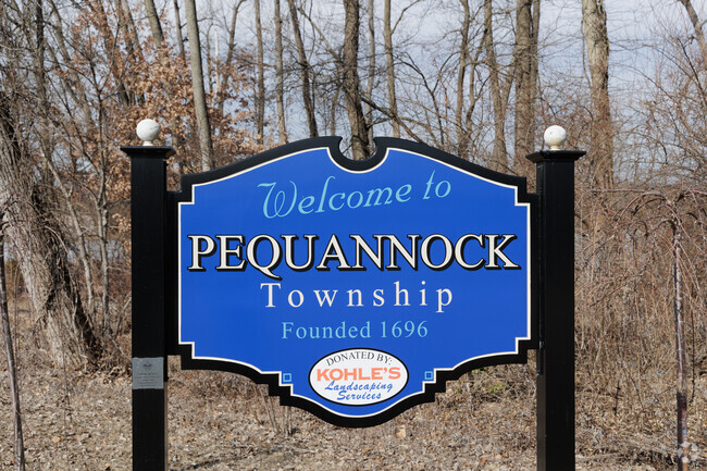 Pompton Plains is the largest community in Pequannock Township in Morris County, New Jersey.