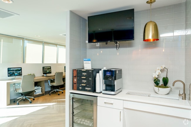 The Cabochon at River Oaks, Houston, TX 77098 - photo 6