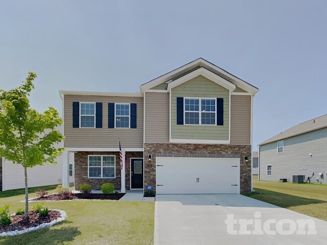 134 Rivercamp St, Clayton, NC 27527 - photo 2