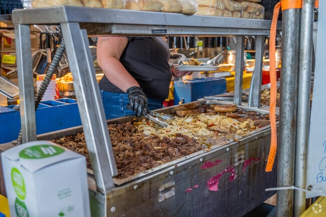 Great tasting food was served up hot at the Rally on Main in Washington.