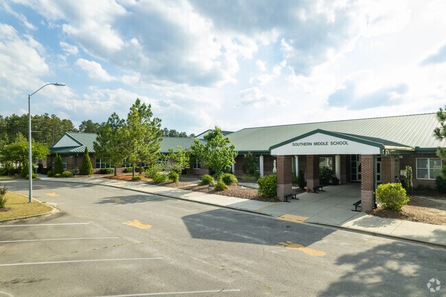 Students enjoy attending Southern Middle School in the Aberdeen.