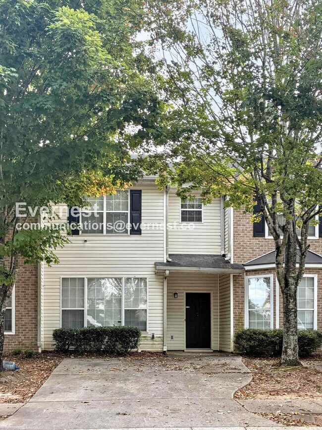 2479 Brianna Dr, Hampton, GA 30228