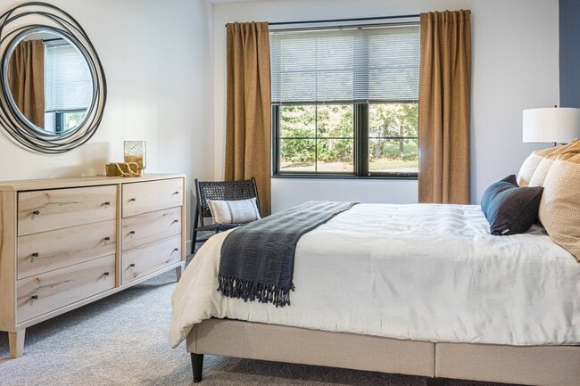 Fulton Landing, Poughkeepsie, NY 12601 - photo 3