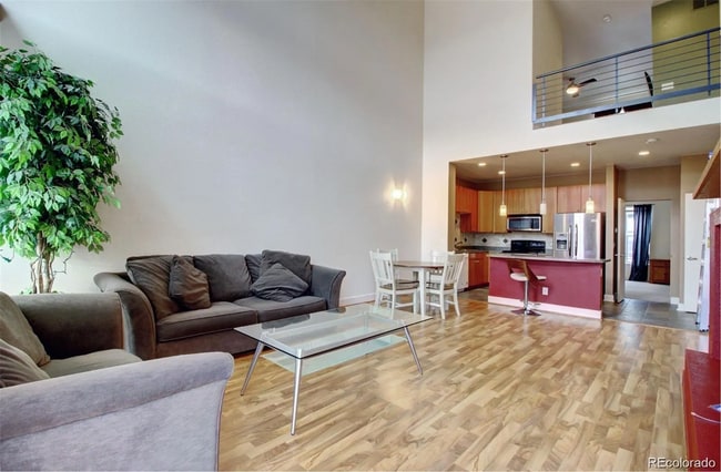 2360 S Wheeling Cir, Aurora, CO 80014 - photo 2