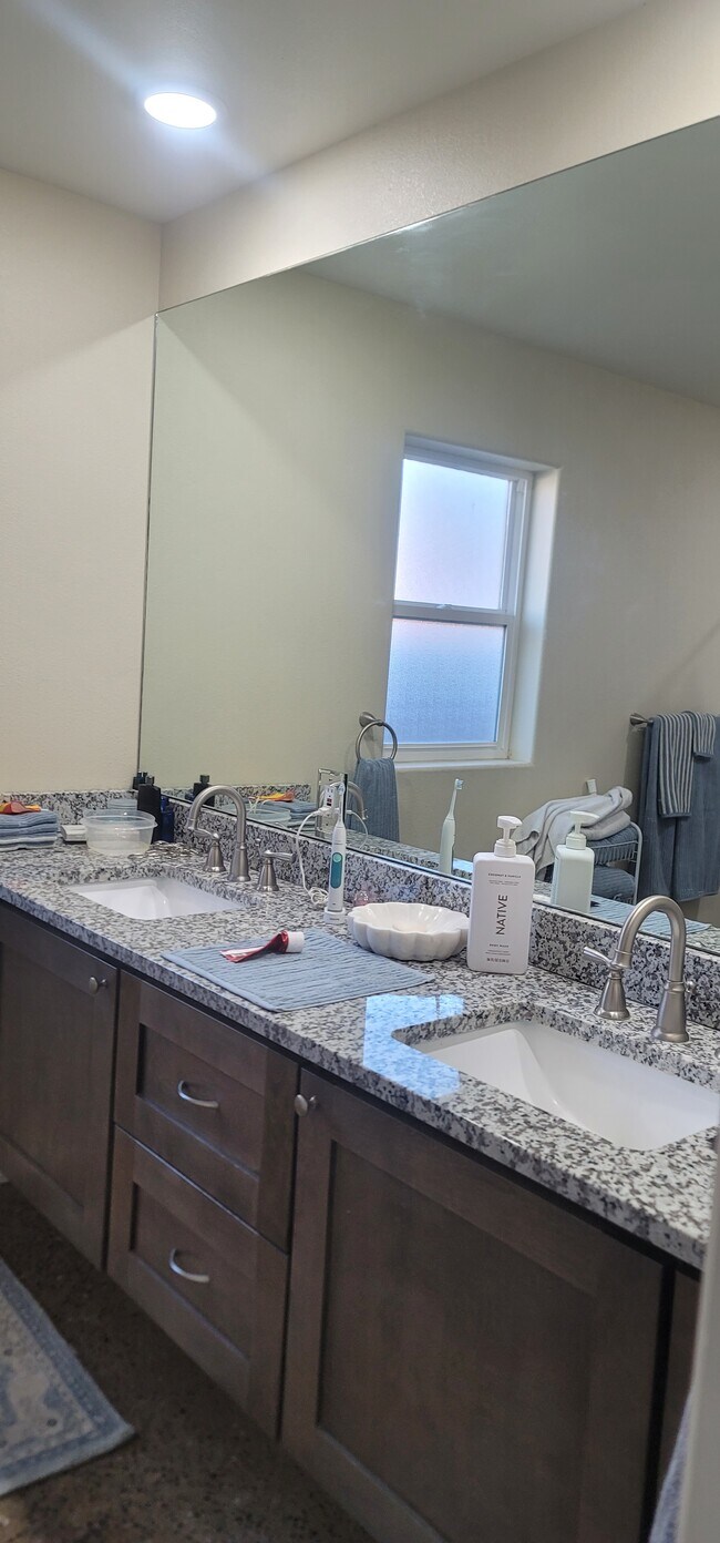 221 Veranda Rd NW unit B, Albuquerque, NM 87107 - photo 5