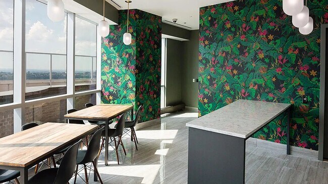 505 W 37th St unit 905, New York, NY 10018 - photo 6