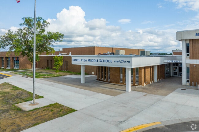 North View Middle School in Brooklyn Park serves 454 students in grades 6-8.