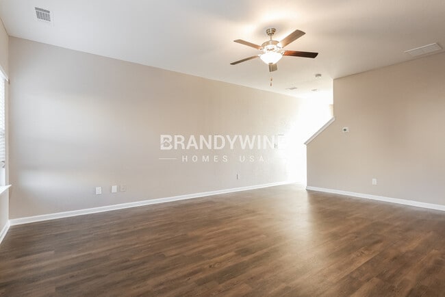 11371 Kilpatrick Ln, Hampton, GA 30228 - photo 2