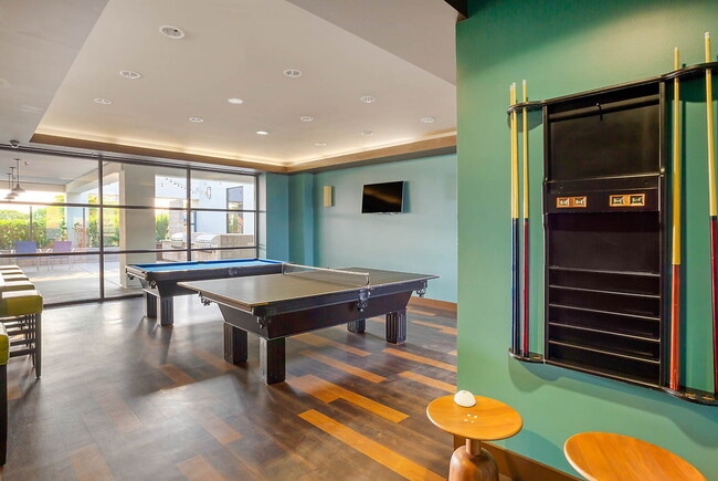 Apex, Milpitas, CA 95035 - photo 5