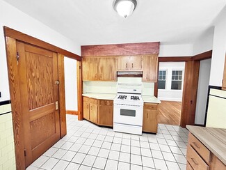 15 Newton St Unit 2, Everett, MA 02149