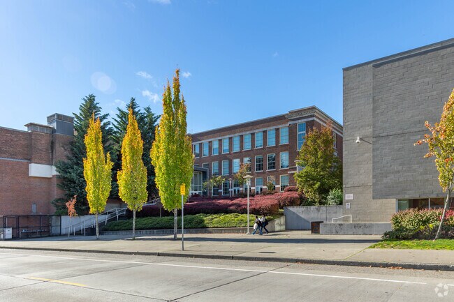 Cleveland High School STEM offers specialized programs for local students.