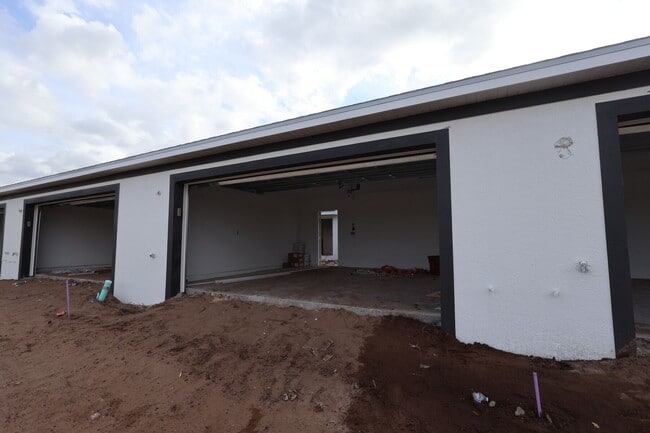 5198 Center Lake Ranch Blvd, Saint Cloud, FL 34771 - photo 2