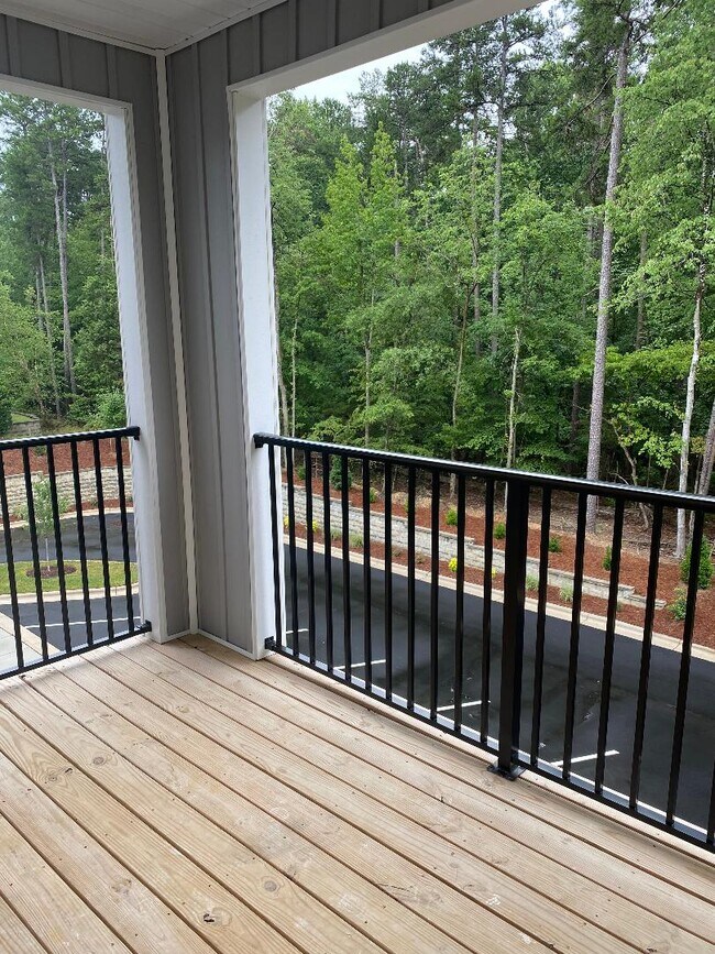 Peyton Place, Burlington, NC 27215 - photo 5