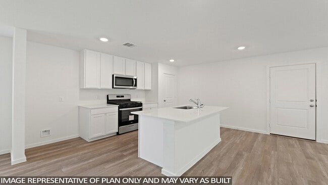 20034 Fibonacci St, New Caney, TX 77357 - photo 4