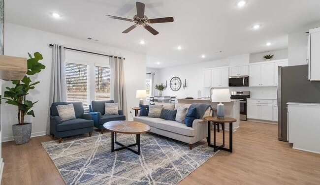 2450 Longfellow Dr, Centerton, AR 72713 - photo 3