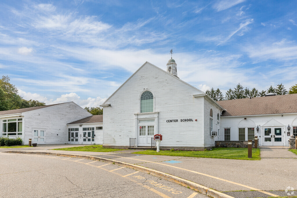 Center Elementary School serves students grades 1 through 5