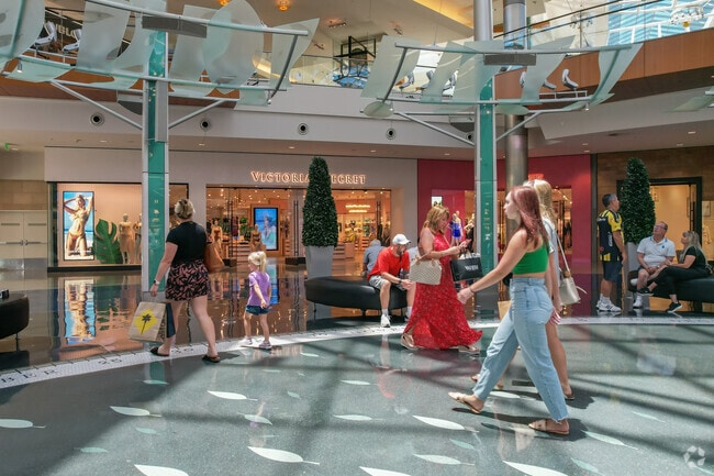 Park Central is home to the beautiful Millenia Mall.