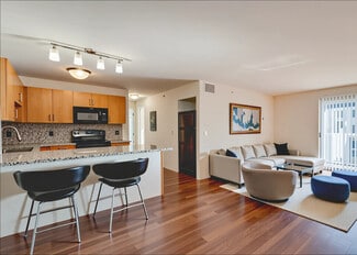 1314 Linden Ln, Toledo, OH 43615