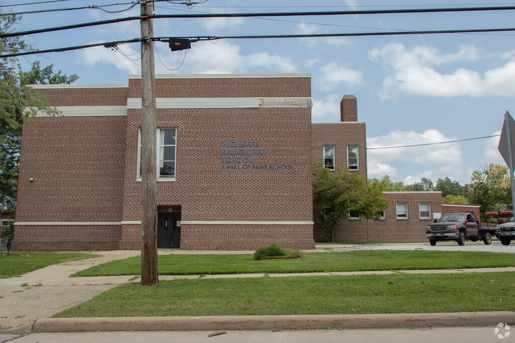Wickliffe Elementary School provides education in the neighborhood of 
Wickliffe