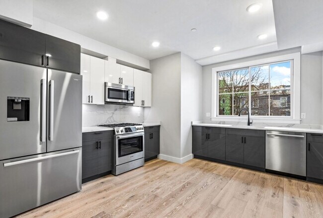 301 Somerville Ave unit G, Somerville, MA 02143 - photo 3