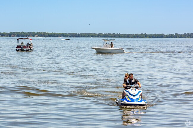 Boating is a popular past time in Tavares on Lake Dora.