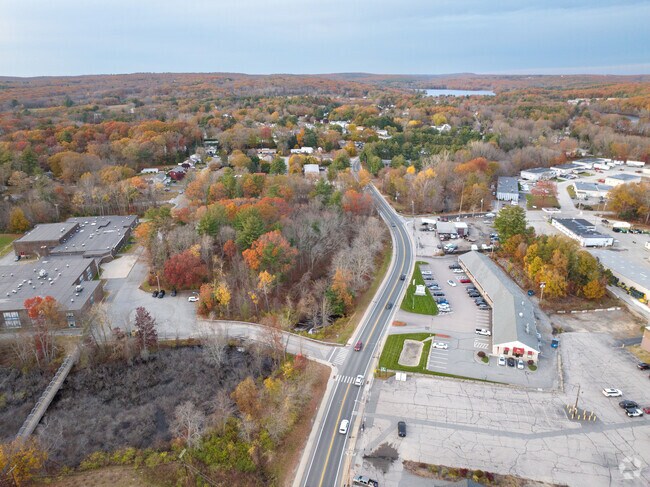 Commerce, residential, and water bodies are never far from each other in Greenville.