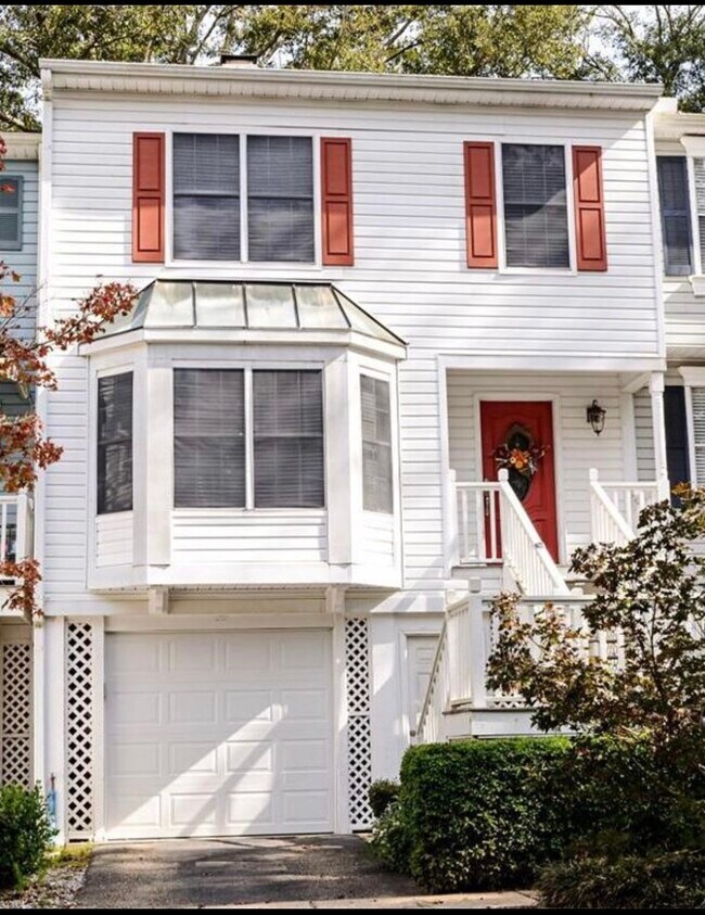 270 Hillcrest Rd Unit 403, Mobile, AL 36608