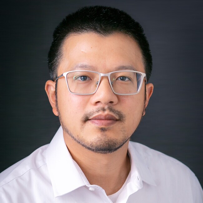 Agent Photo