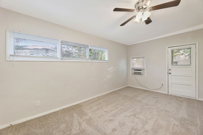 6020 N East Park View St, Park City, KS 67219 - photo 5