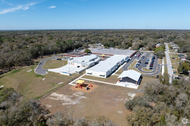 Woodward Avenue Elementary School features large outdoor sports fields for DeLand students.