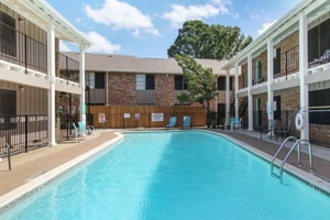 1228 Cavender Dr Unit 112, Hurst, TX 76053