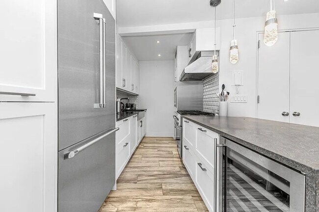 Georgetown Plaza unit 15K, New York, NY 10003 - photo 5