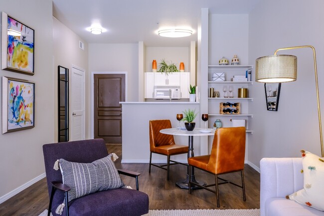 Roosevelt Square, Phoenix, AZ 85003 - photo 2