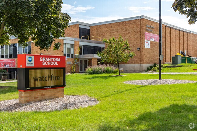 Grantosa Drive School is a K4-8th public school in Columbus Park.