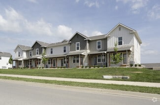 5400 Overland Dr, Lawrence, KS 66049