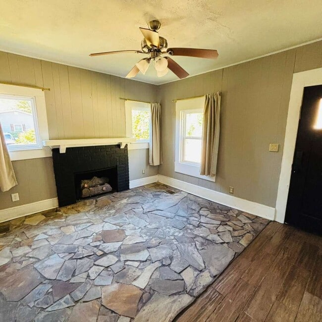 17 School Rd, Hampton, GA 30228 - photo 5