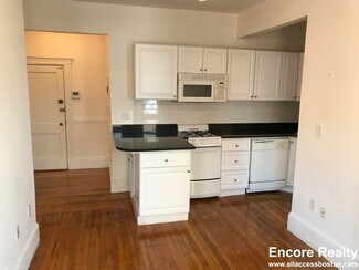 26 Hemenway St Unit 12, Boston, MA 02115