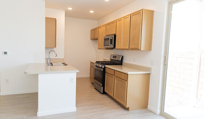 2670 Brandywine Ln, Tucson, AZ 85730 - photo 4