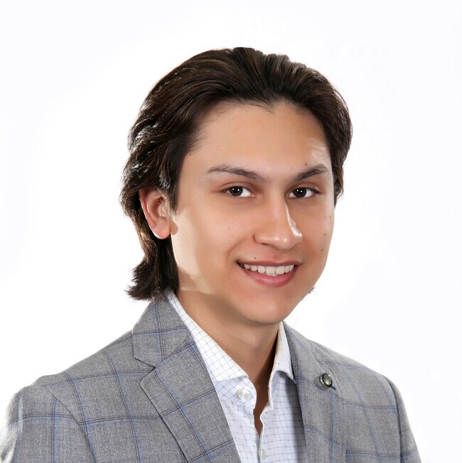 Agent Photo
