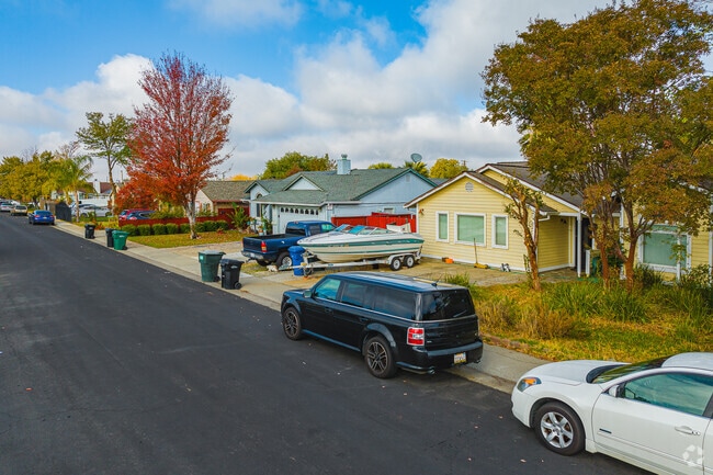 Ranch homes are a common sight in Rio Linda.