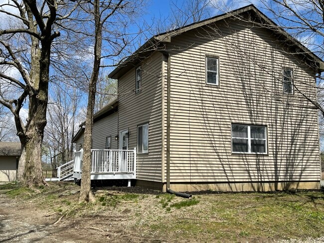 1592 E 236th St, Arcadia, IN 46030 - photo 3