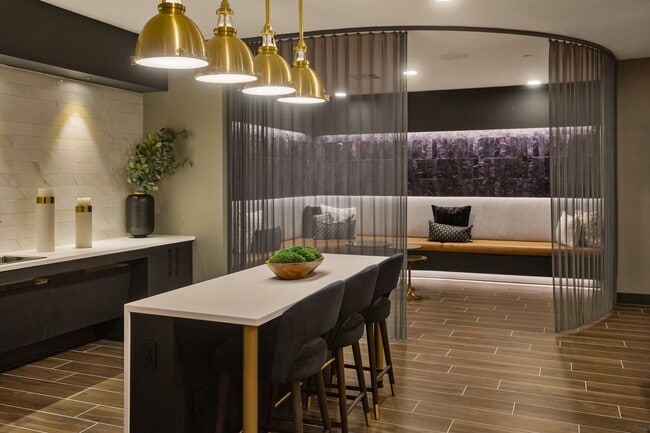 Alta Goodyear, Goodyear, AZ 85395 - photo 4