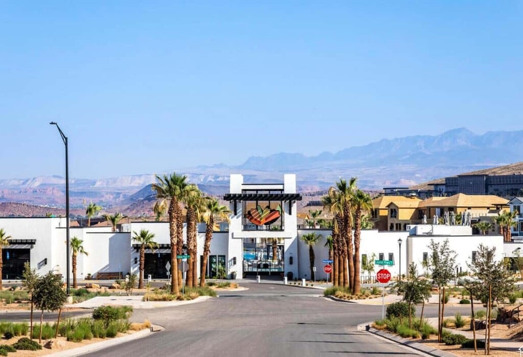 St. George Desert Color Townhomes